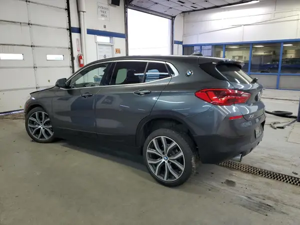 WBXYJ5C30JEF75518 2018 BMW X2 - Image 2