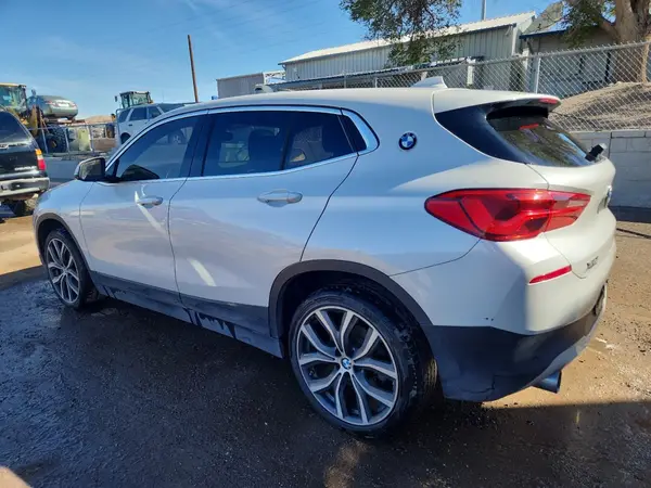 WBXYJ5C30JEF77155 2018 BMW X2 - Image 2