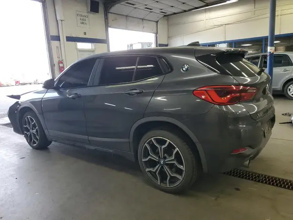 WBXYJ5C30JEF77768 2018 BMW X2 - Image 2