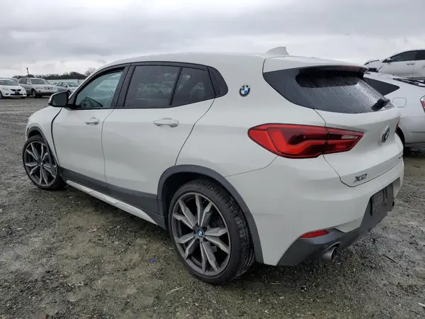 WBXYJ5C31JEF71736 2018 BMW X2 - Image 2