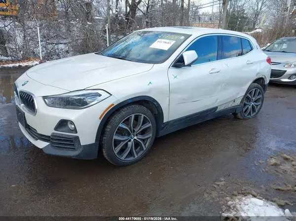 WBXYJ5C32JEF71258 2018 BMW X2 - Image 2