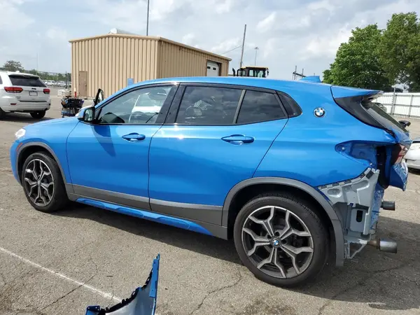 WBXYJ5C32JEF72801 2018 BMW X2 - Image 2