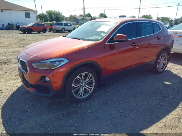WBXYJ5C32JEF73687 2018 BMW X2 - Image 2