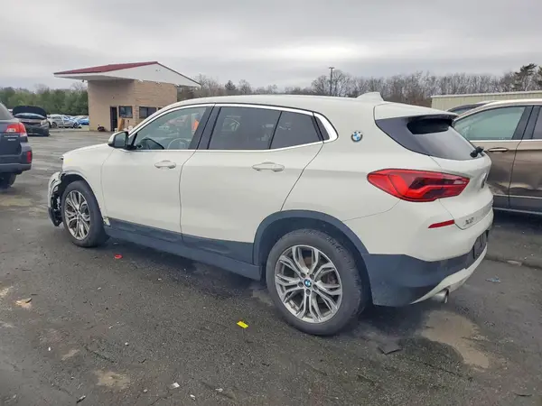 WBXYJ5C32JEF73740 2018 BMW X2 - Image 2