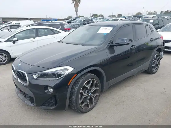 WBXYJ5C32JEF77027 2018 BMW X2 - Image 2