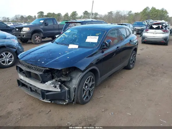 WBXYJ5C32JEF81708 2018 BMW X2 - Image 2