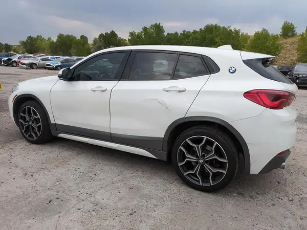 WBXYJ5C32JEF82373 2018 BMW X2 - Image 2
