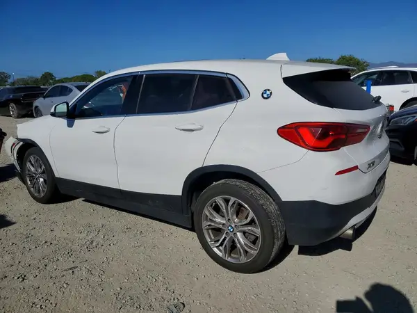 WBXYJ5C33JEF69969 2018 BMW X2 - Image 2