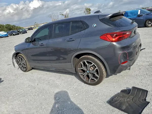 WBXYJ5C35JEB19286 2018 BMW X2 - Image 2