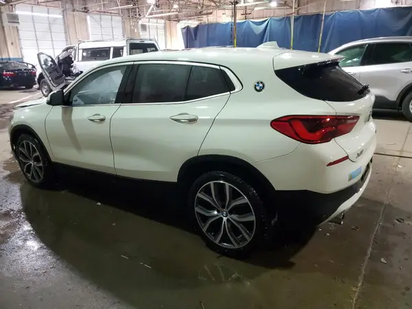 WBXYJ5C35JEF69892 2018 BMW X2 - Image 2