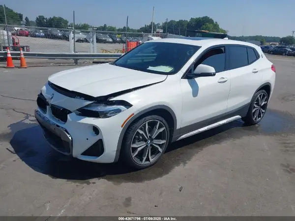 WBXYJ5C35JEF77491 2018 BMW X2 - Image 2