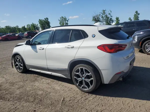 WBXYJ5C36JEF70355 2018 BMW X2 - Image 2