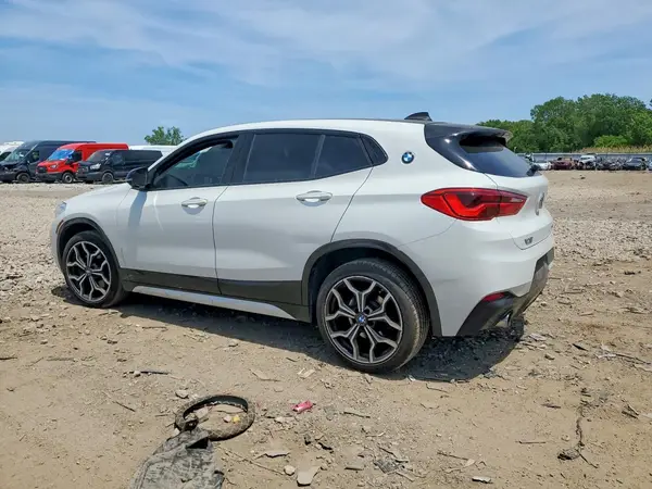 WBXYJ5C36JEF73336 2018 BMW X2 - Image 2