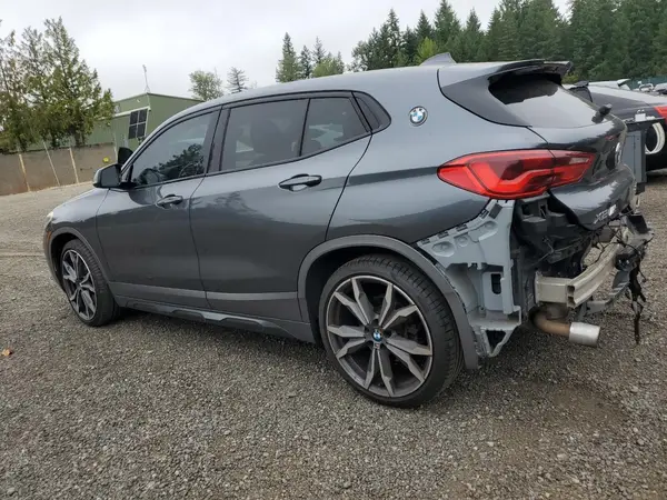 WBXYJ5C36JEF75278 2018 BMW X2 - Image 2