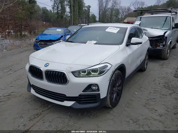 WBXYJ5C36JEF79542 2018 BMW X2 - Image 2