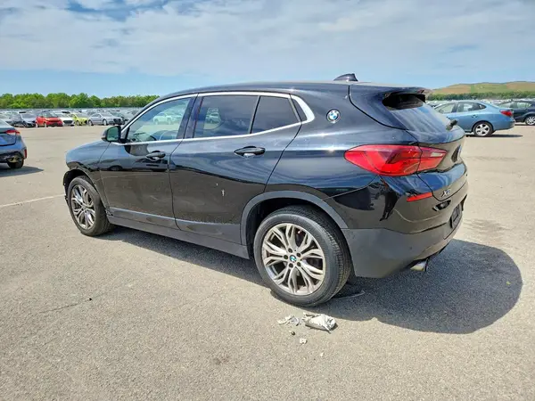 WBXYJ5C36JEF82117 2018 BMW X2 - Image 2
