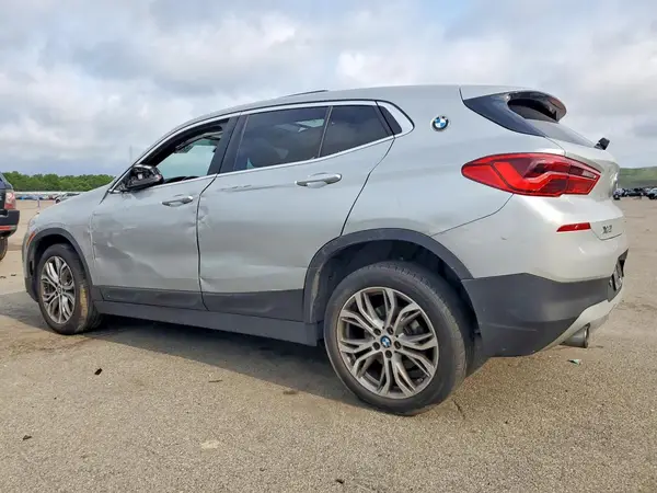 WBXYJ5C36JEF82490 2018 BMW X2 - Image 2