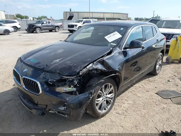 WBXYJ5C37JEF71272 2018 BMW X2 - Image 2