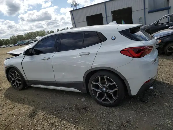 WBXYJ5C37JEF72230 2018 BMW X2 - Image 2