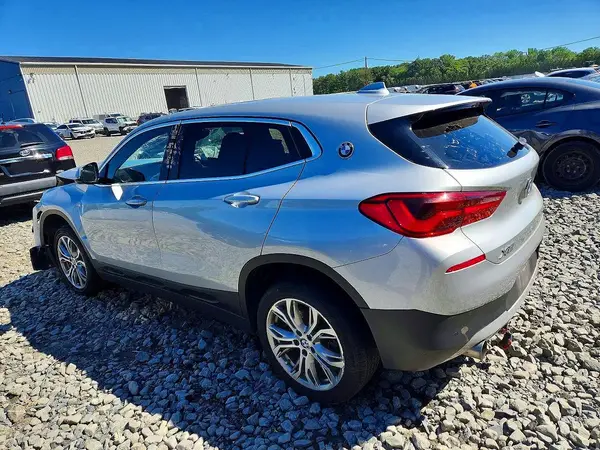 WBXYJ5C37JEF73782 2018 BMW X2 - Image 2