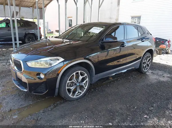 WBXYJ5C37JEF73832 2018 BMW X2 - Image 2