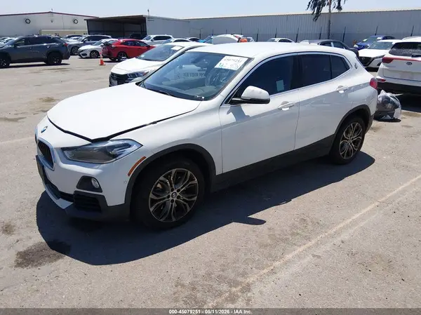 WBXYJ5C37JEF75001 2018 BMW X2 - Image 2