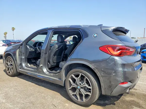 WBXYJ5C38JEB19542 2018 BMW X2 - Image 2