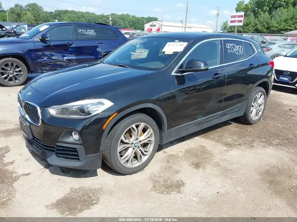 WBXYJ5C38JEF70048 2018 BMW X2 - Image 2