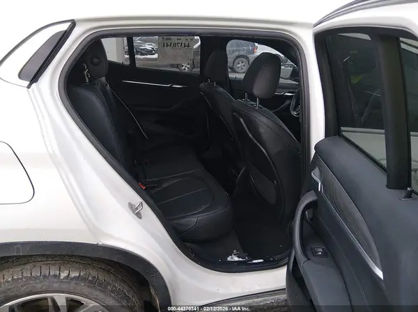 WBXYJ5C38JEF71054 2018 BMW X2 - Image 8