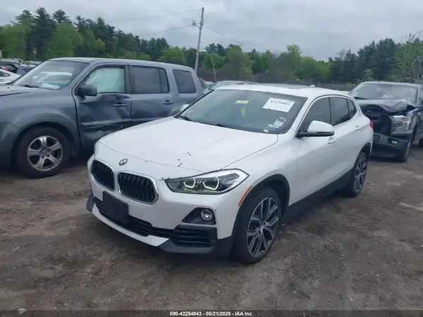 WBXYJ5C38JEF72060 2018 BMW X2 - Image 2