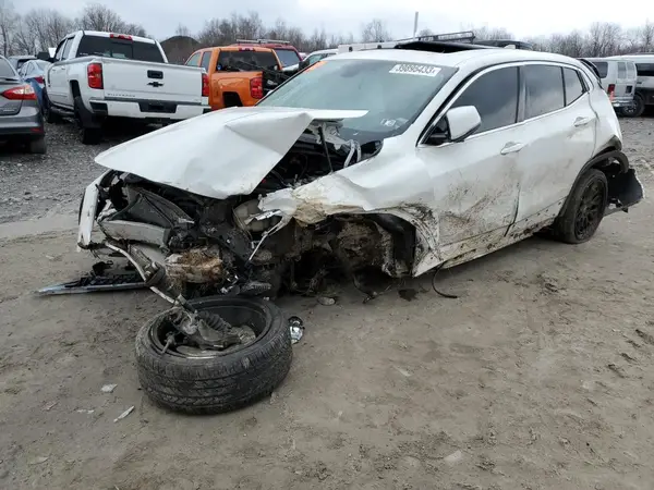 WBXYJ5C38JEF73922 2018 BMW X2 - Image 1