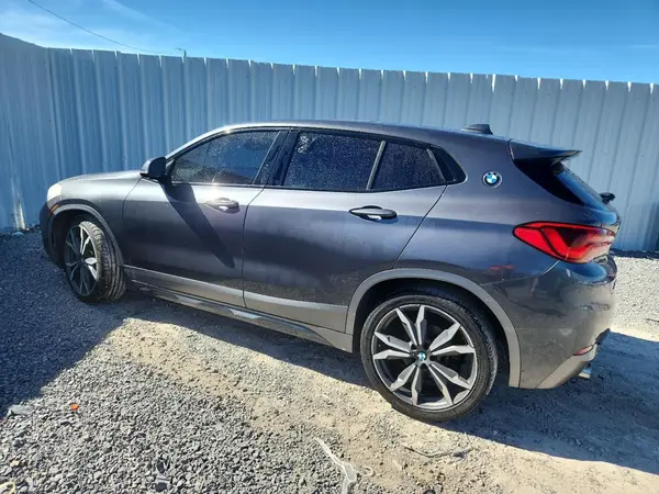 WBXYJ5C38JEF75220 2018 BMW X2 - Image 2