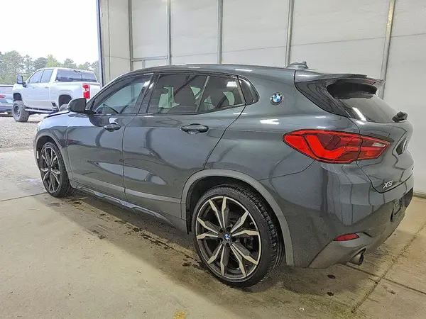 WBXYJ5C38JEF81390 2018 BMW X2 - Image 2