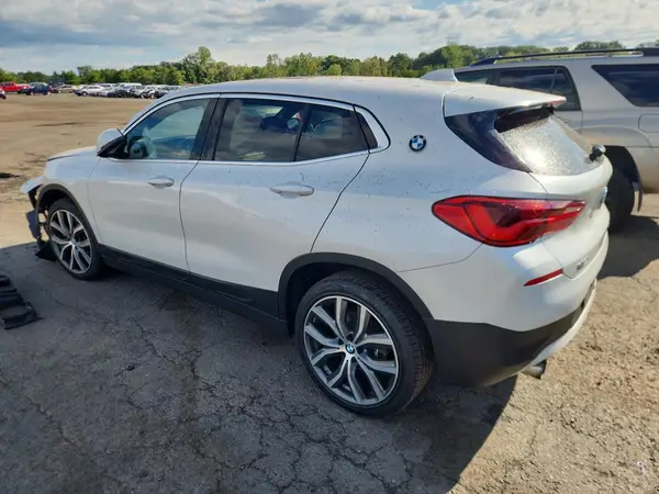 WBXYJ5C39JEF72469 2018 BMW X2 - Image 2