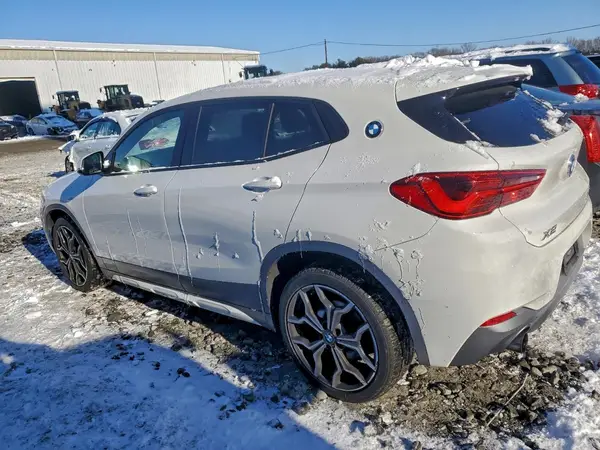 WBXYJ5C39JEF81009 2018 BMW X2 - Image 2