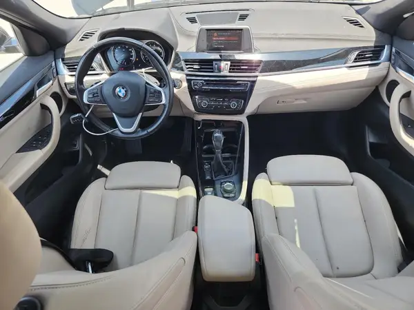 WBXYJ5C3XJEF74022 2018 BMW X2 - Image 8