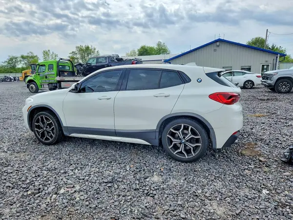 WBXYJ5C3XJEF74604 2018 BMW X2 - Image 2