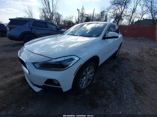 WBXYJ5C3XJEF76708 2018 BMW X2 - Image 2