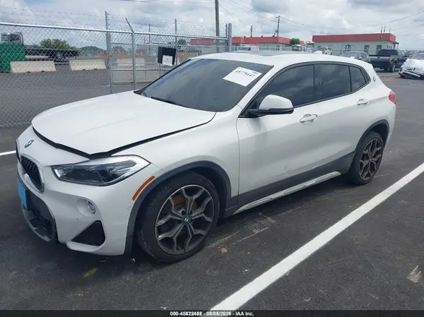 WBXYJ5C3XJEF77065 2018 BMW X2 - Image 2