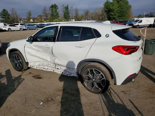 WBXYJ5C3XJEF81374 2018 BMW X2 - Image 2
