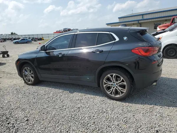 WBXYJ5C3XJEF81875 2018 BMW X2 - Image 2