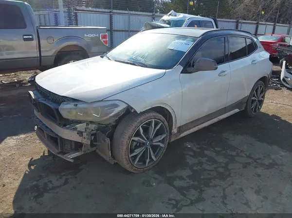 WBXYJ5C50KEF83024 2019 BMW X2 - Image 2