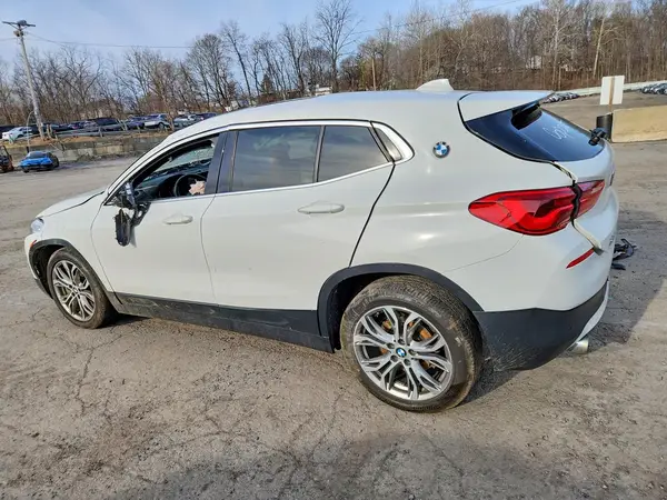 WBXYJ5C51K5N38154 2019 BMW X2 - Image 2