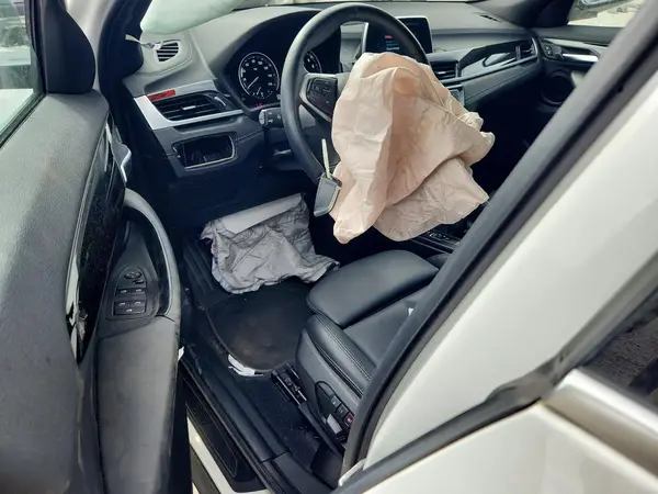 WBXYJ5C55KEF83245 2019 BMW X2 - Image 8