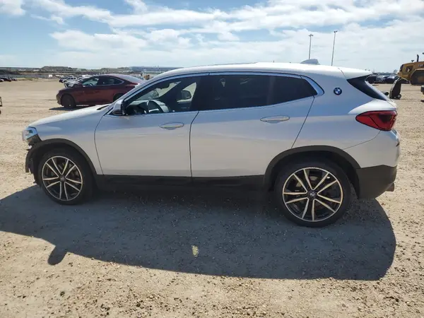 WBXYJ5C56K5N08020 2019 BMW X2 - Image 2
