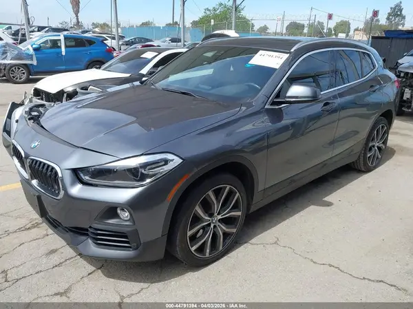 WBXYJ5C56K5N24878 2019 BMW X2 - Image 2