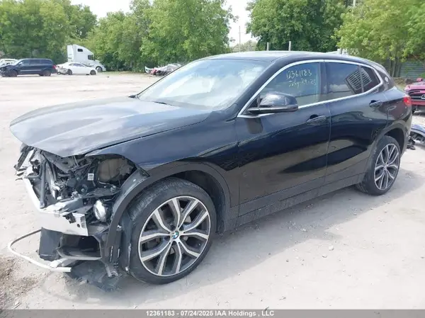 WBXYJ5C57K5N17664 2019 BMW X2 - Image 2