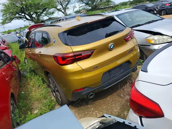 WBXYN1C0XN5U09836 2022 BMW X2 - Image 2
