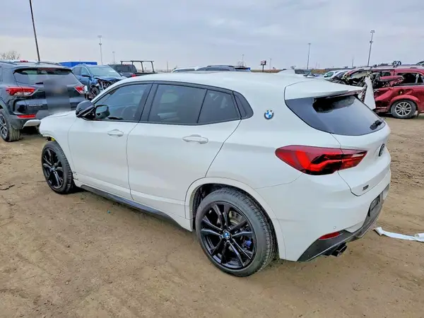 WBXYN1C0XN5U38706 2022 BMW X2 - Image 2