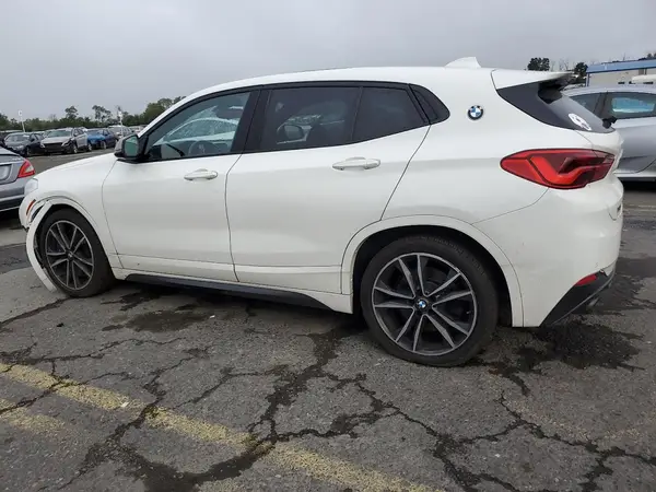 WBXYN1C52KEF29365 2019 BMW X2 - Image 2